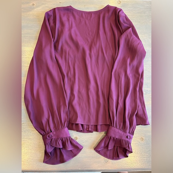 NWOT blouse - Picture 3 of 3